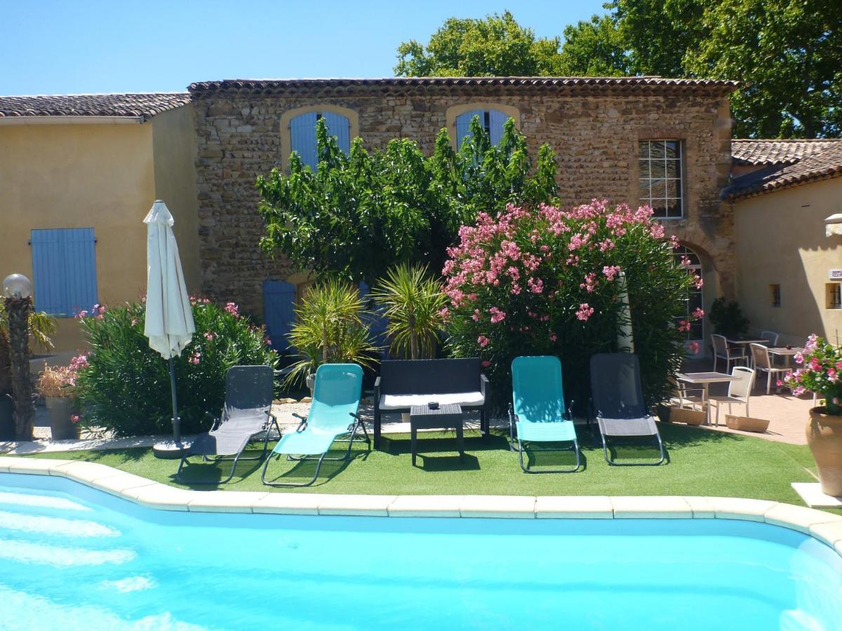Logis Hotel La Bastide Saint Bach Сюз-ла-Русс Экстерьер фото